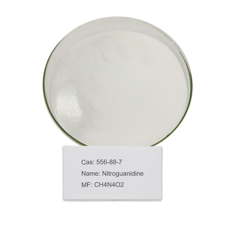 CAS 556-88-7 Nitroguanidina in polvere in fusti Materie prime sintetiche