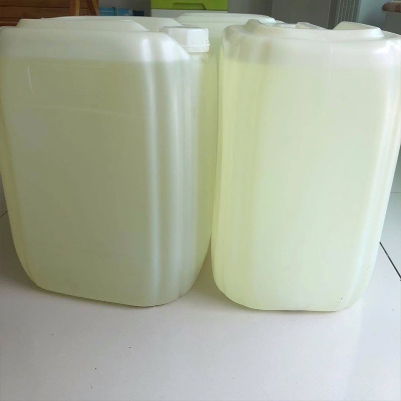 Intermediari di pesticidi di dietilbenzeno incolore con densità di 0,87 G/ml a 25 °C
